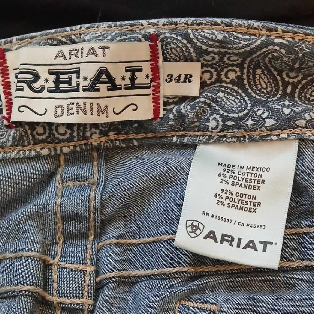 Ariat Women's Classic Blue Straight Leg Jeans - Picture 8 of 9